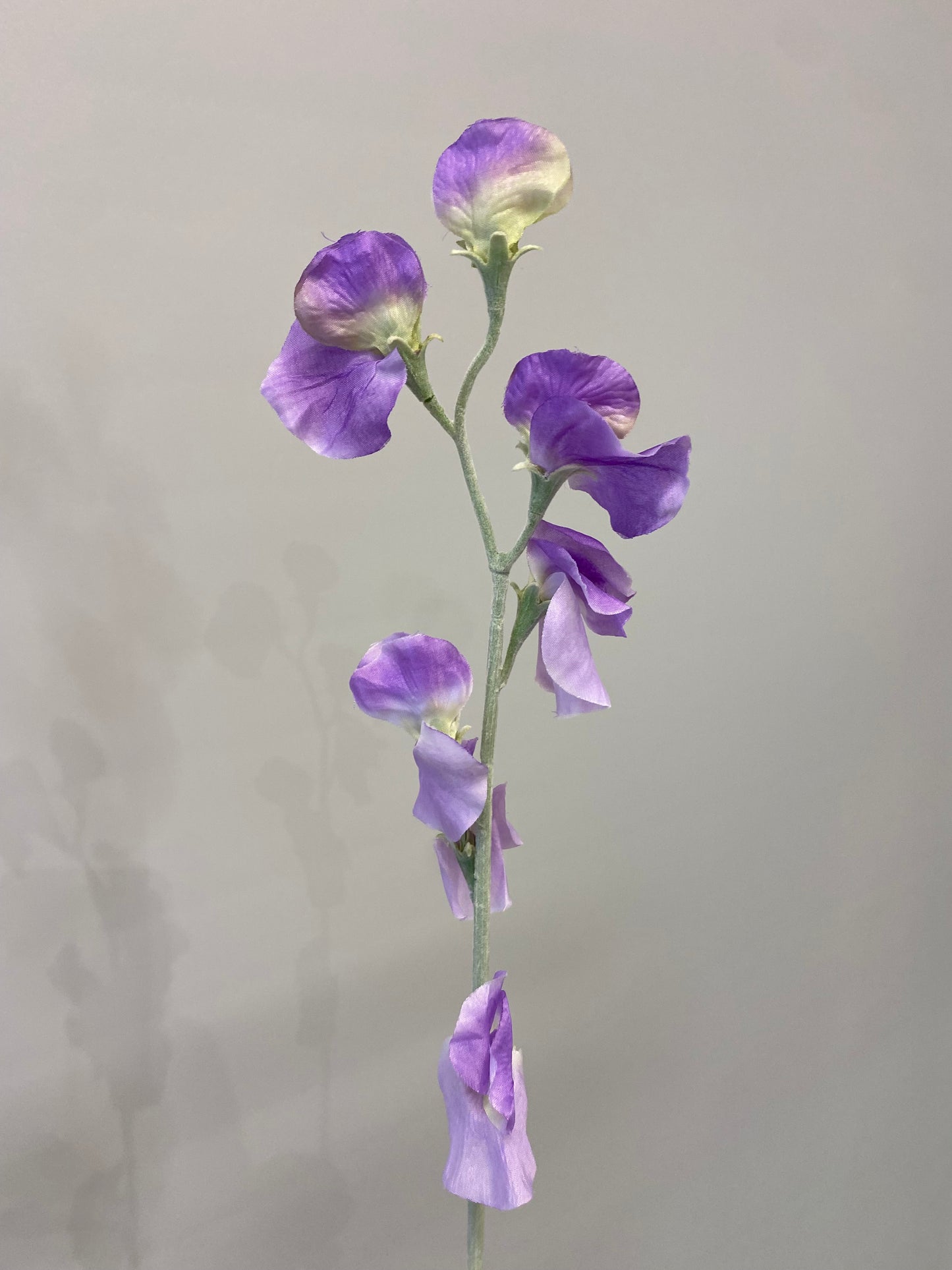 Sweet Pee Lilac Spray Single Stem Artificial Flowers Faux Flowers