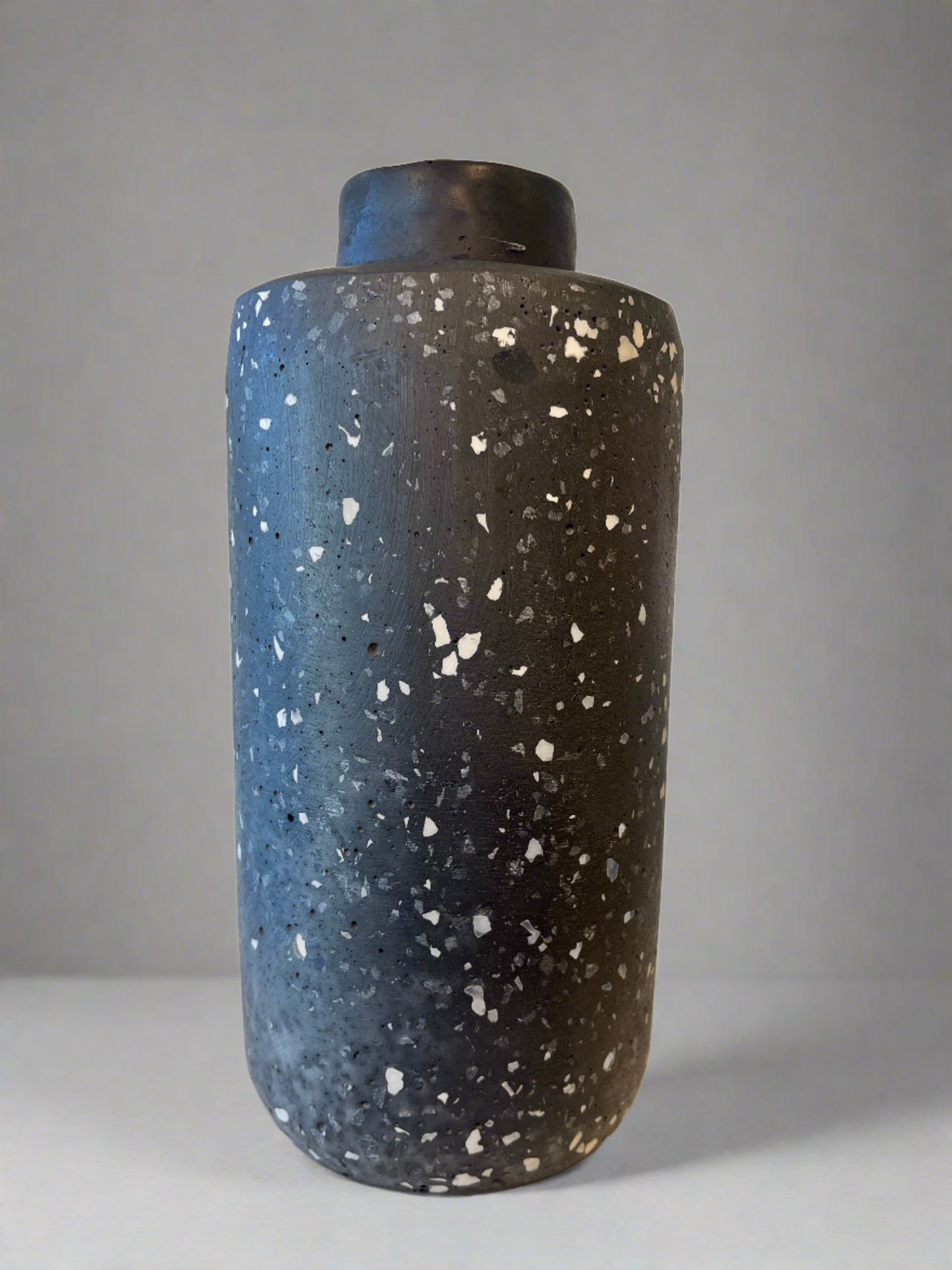 Black Tucci Vase Large