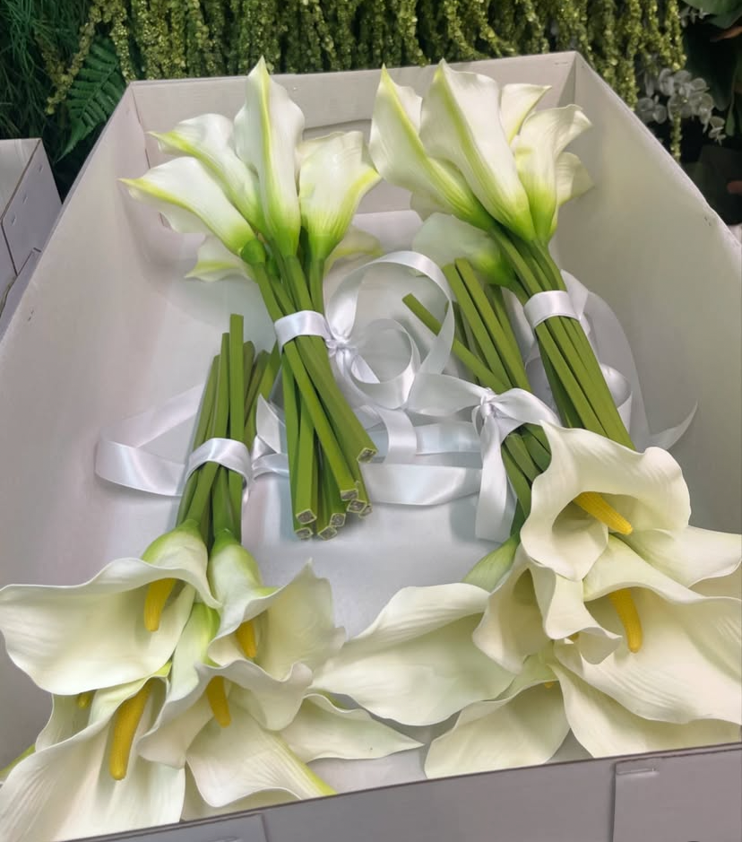 Catherine Phillips Georgia Bridal Wedding Bouquet Artificial Faux Flowers