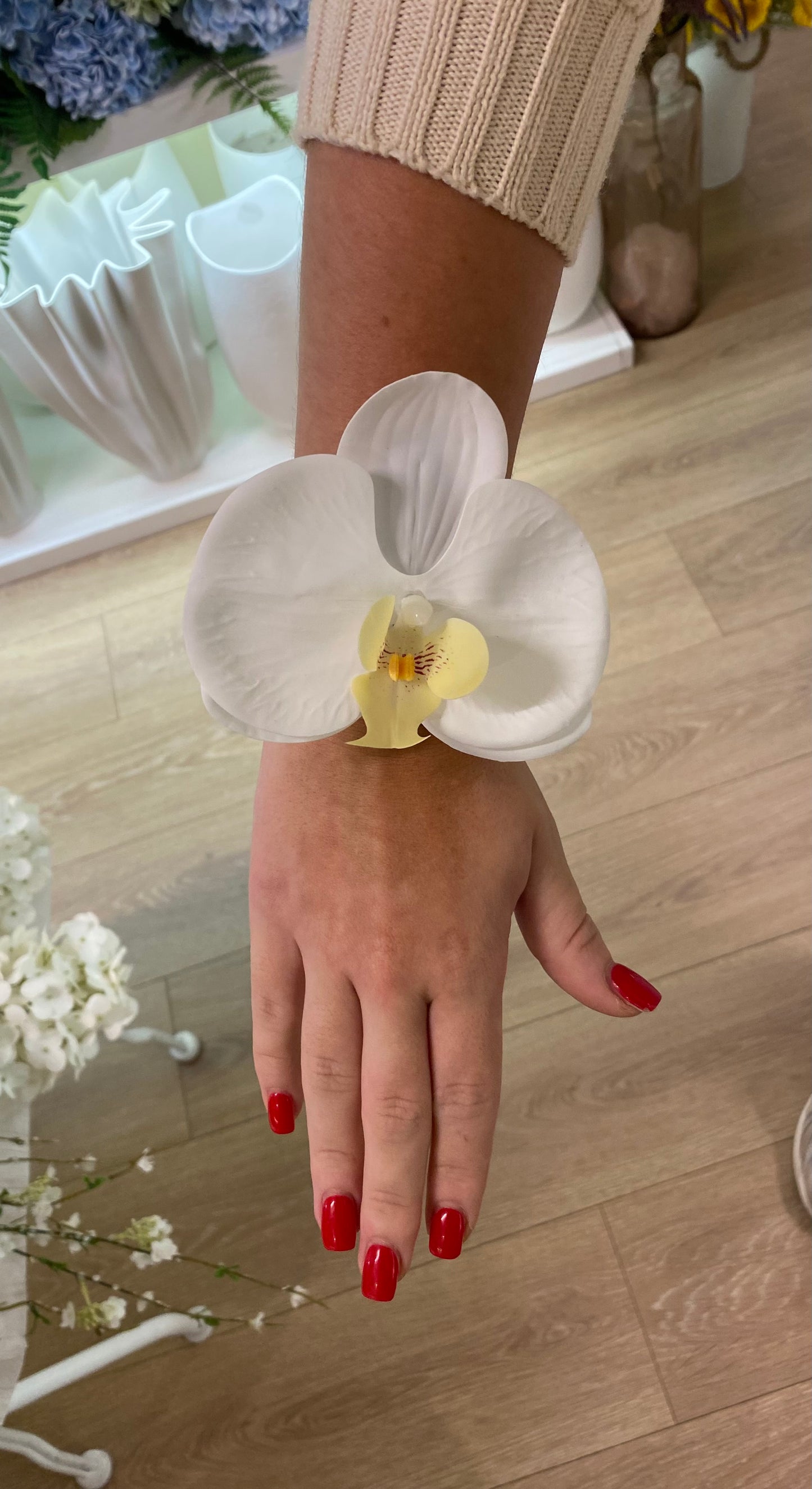 Corsage Classic Real Touch White Orchid Corsage