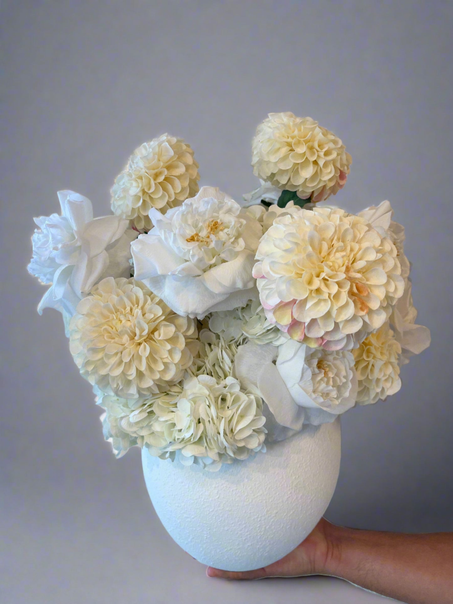 Nicolette Artificial Flowers Faux Flowers Arrangement