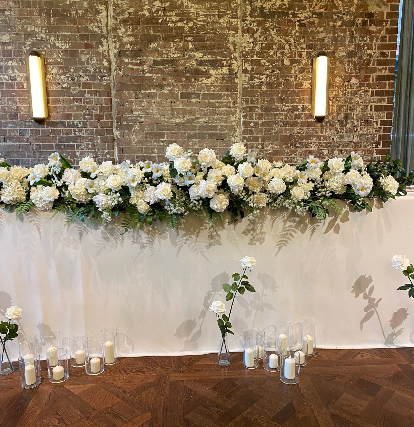 Wedding Main Table Flower Arrangement, (Please contact us to place an order)