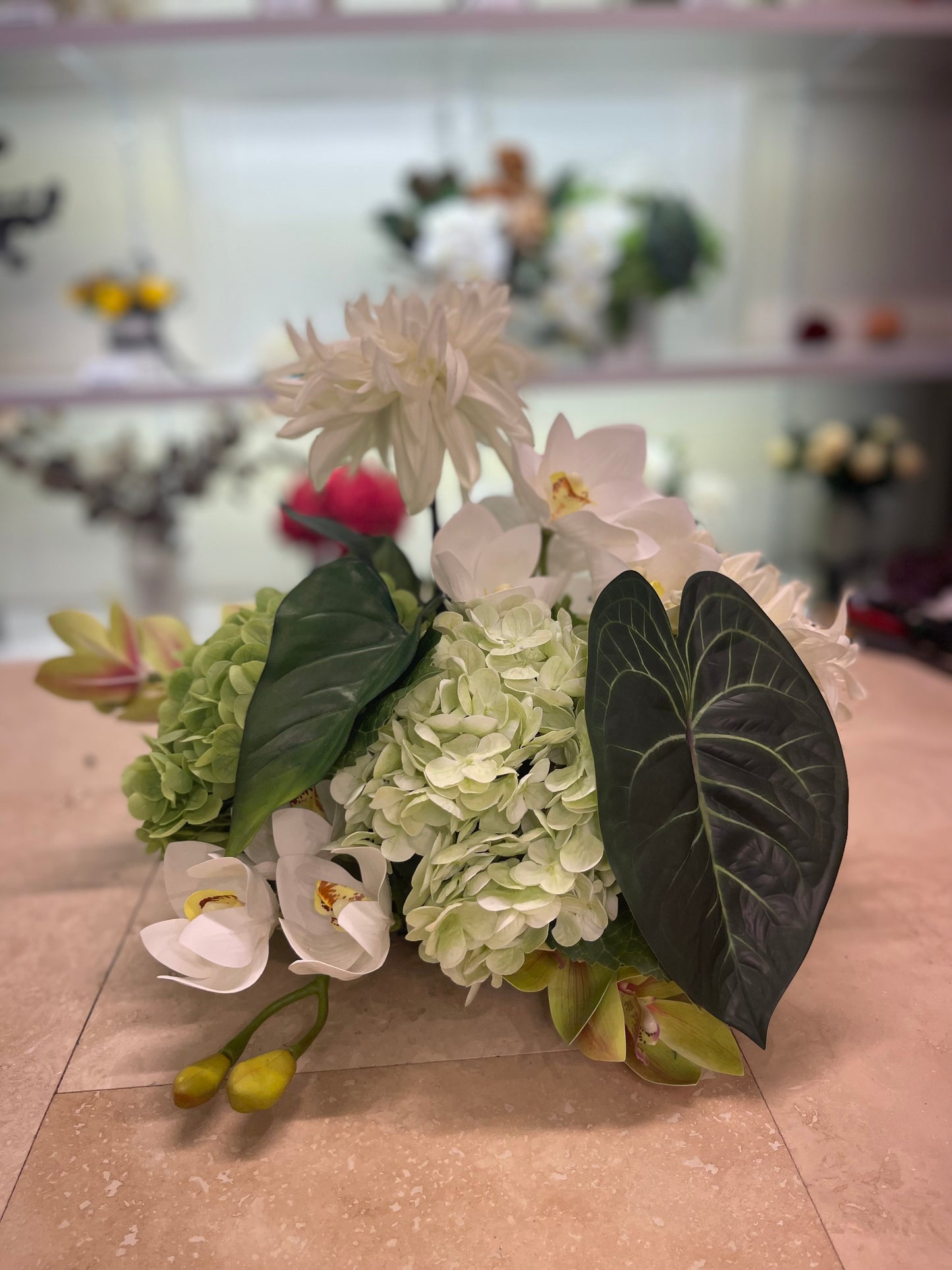 Green and White Wedding Flower Cloud