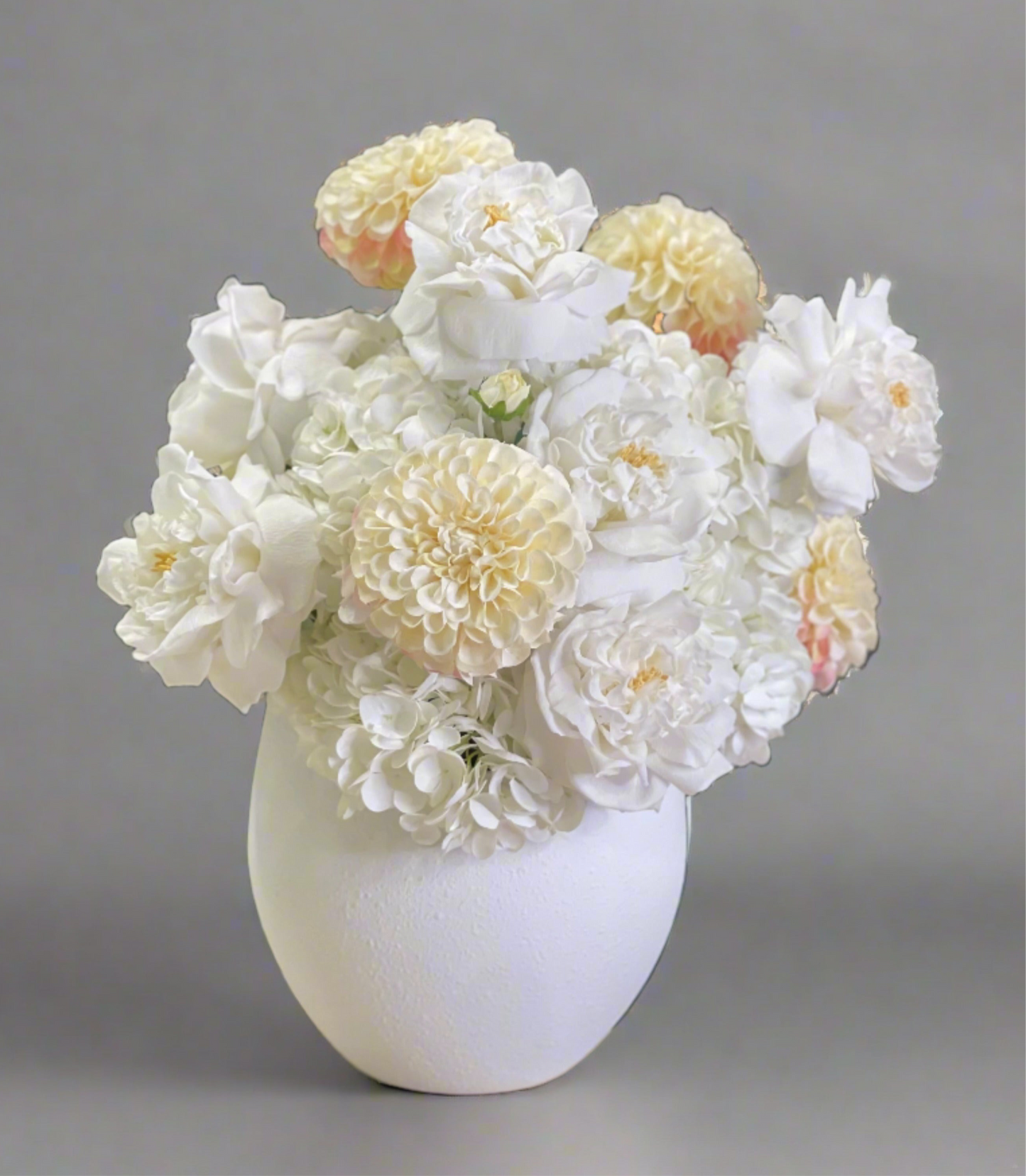 Nicolette Artificial Flowers Faux Flowers Arrangement