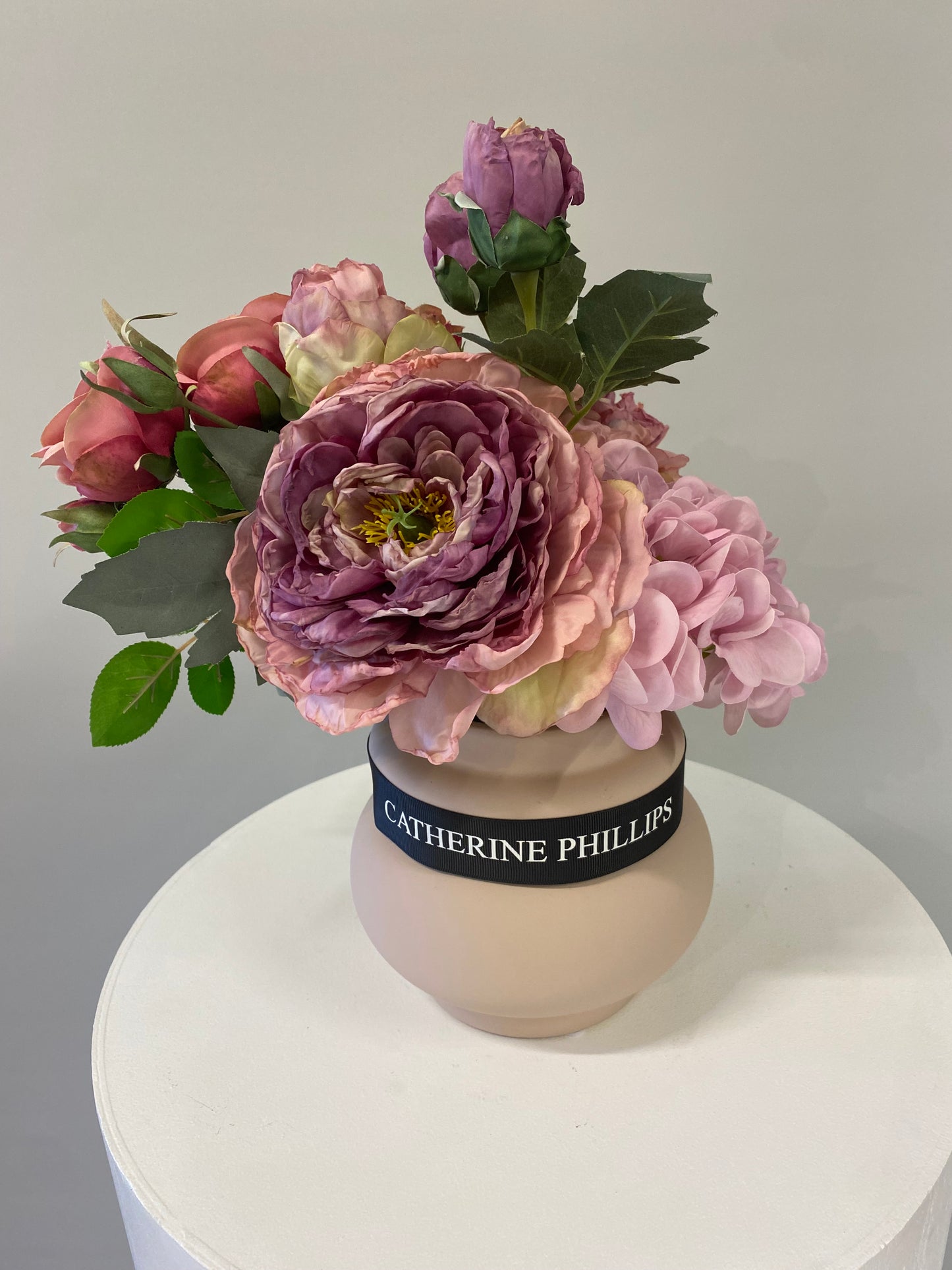 Oli Flower Arrangement Artificial Flowers
