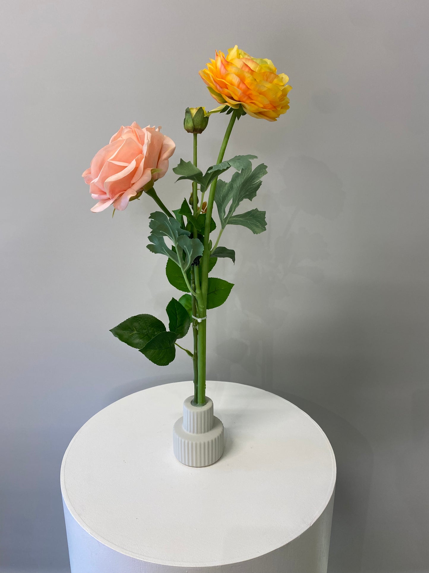 Mia Bud Vase Flower Table Artificial Flowers