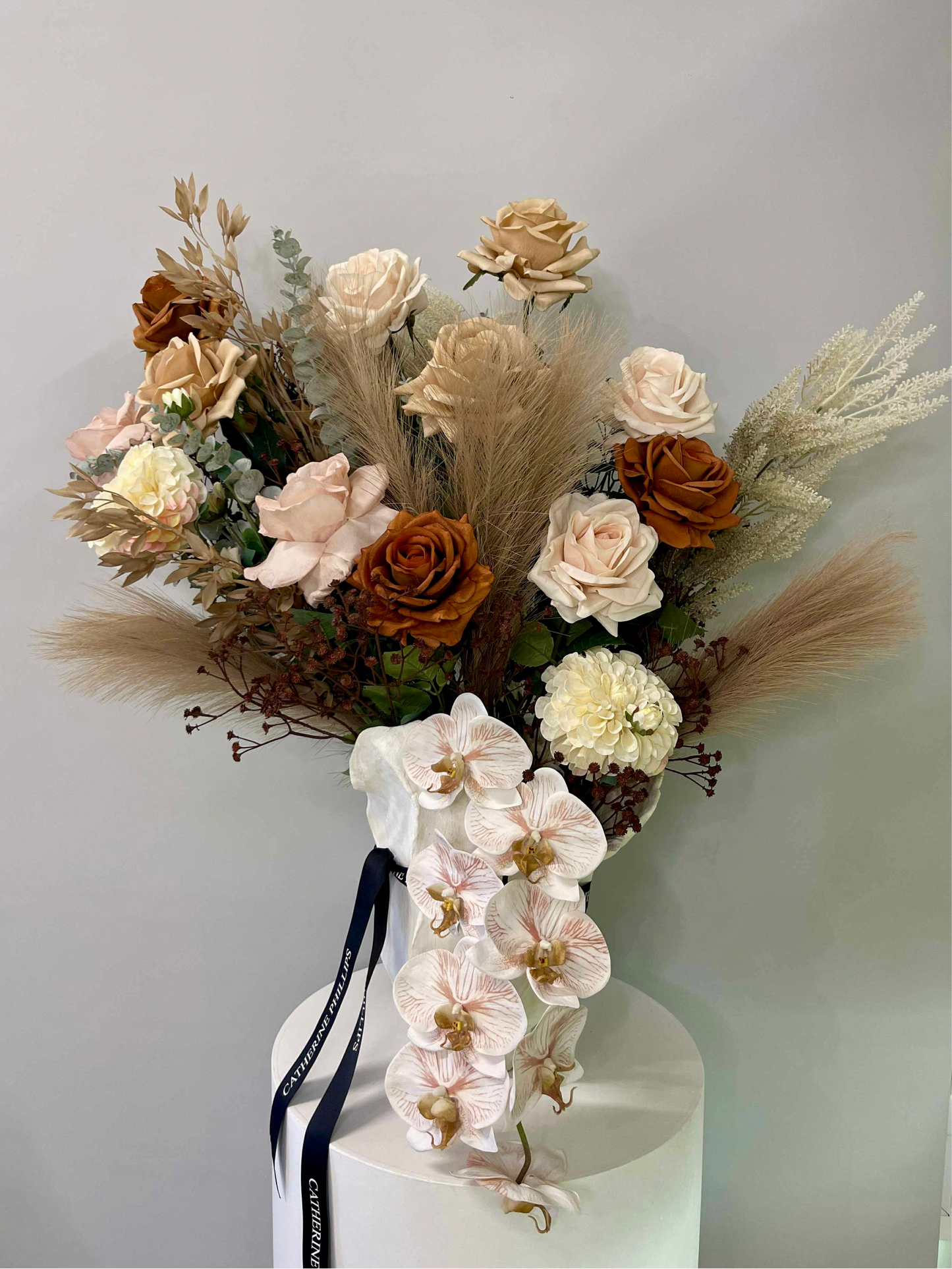 Brooks Flowers Arrangement, (Please Contact us to Place an order)
