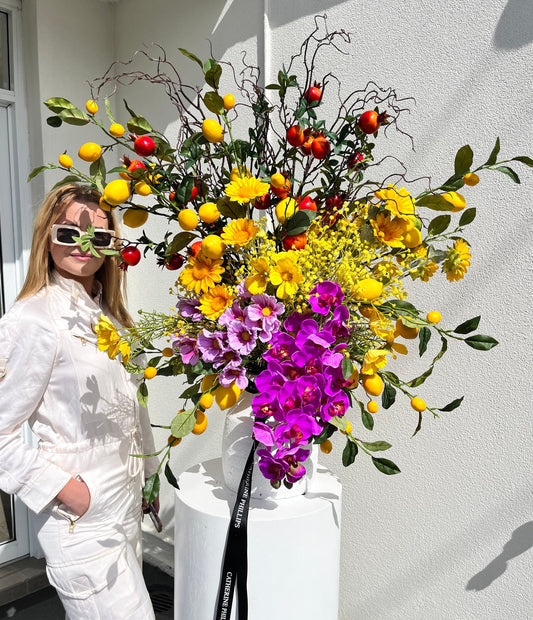 Hamilton Flower Arrangement (Please Contact us to Place an order)