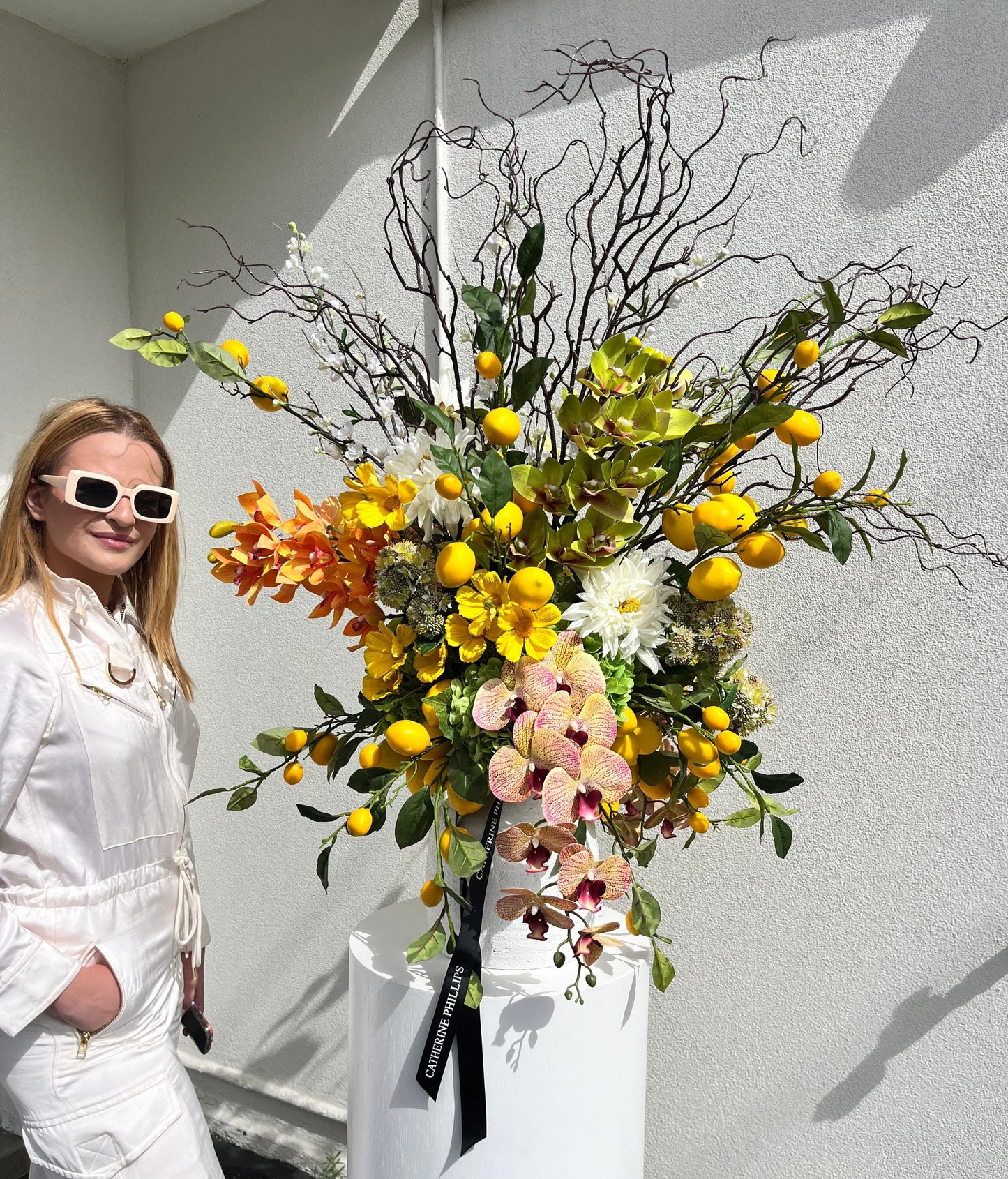 Bahamas Flower Arrangement (Please Contact us to Place an order)