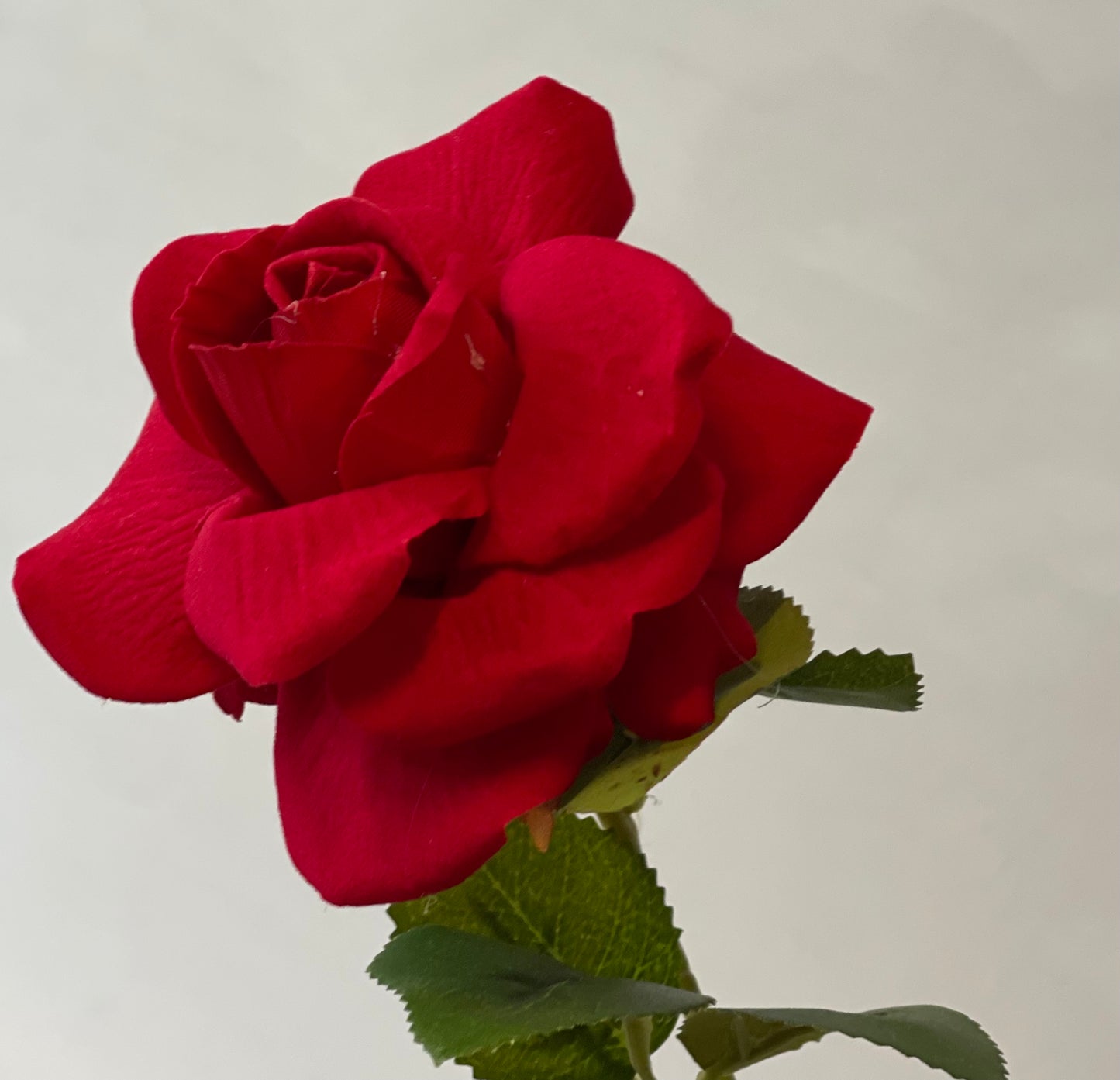 Mini Classic Red Velvet Rose Artificial Flower Faux Flower