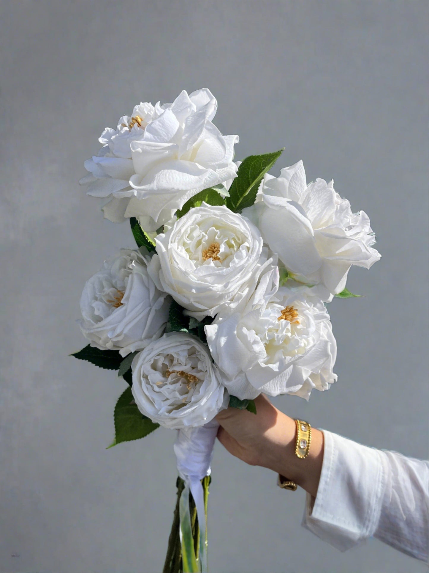 Austin Grace Bridesmaids Bouquet - 12 flowers