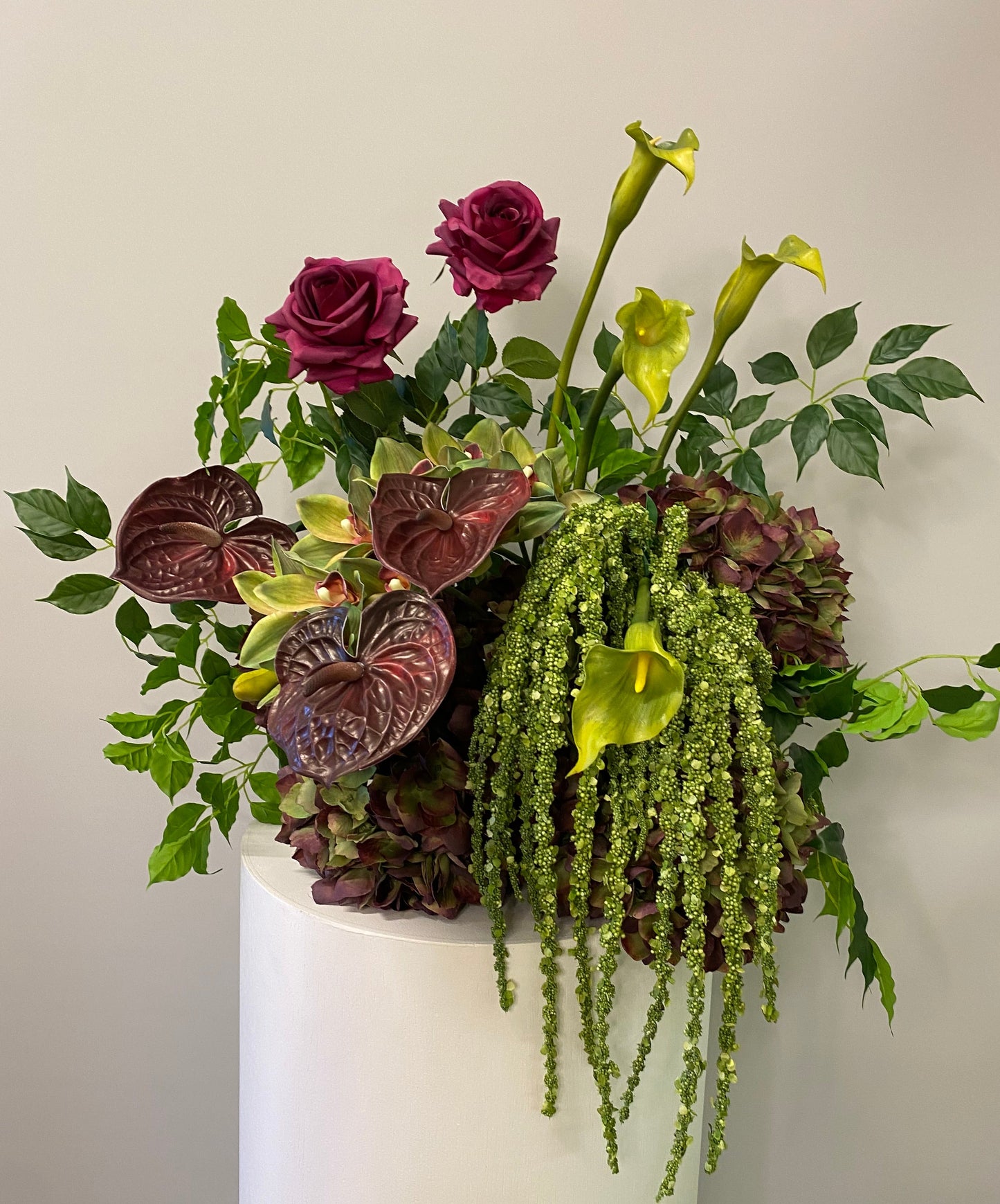 Tessa Wedding Ceremony Arrangement