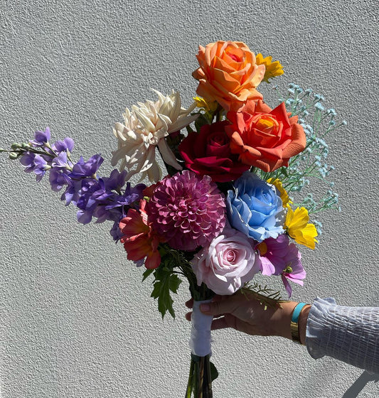 Vivid Bridal Bouquet - 12 flowers
