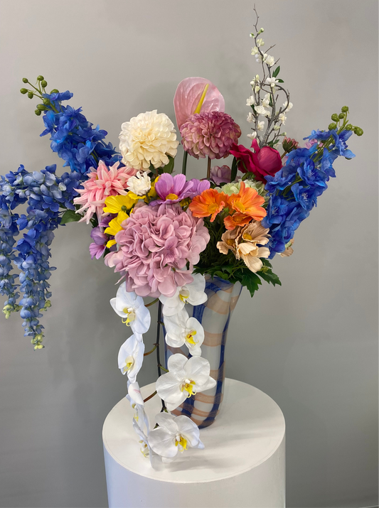 Caths Arrangement Artificial flower Arrangement (Glass vase)