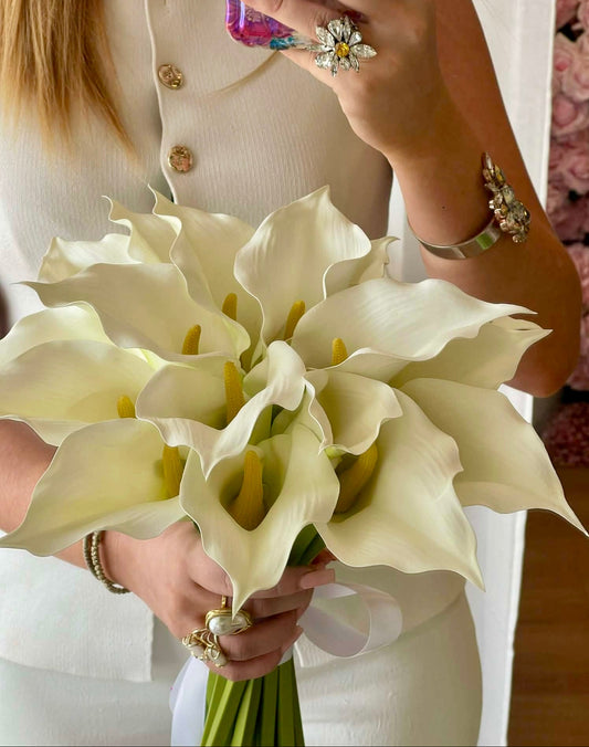 Catherine Phillips Courtnee Bridal Wedding Bouquets Artificial Faux Flowers