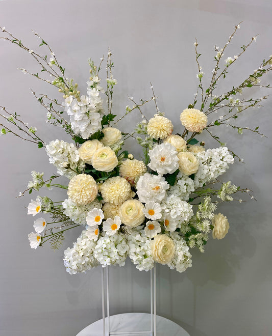 Salina Wedding Ceremony Arrangement