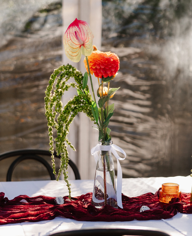Das Wedding Table Bud Vase Artificial Flowers