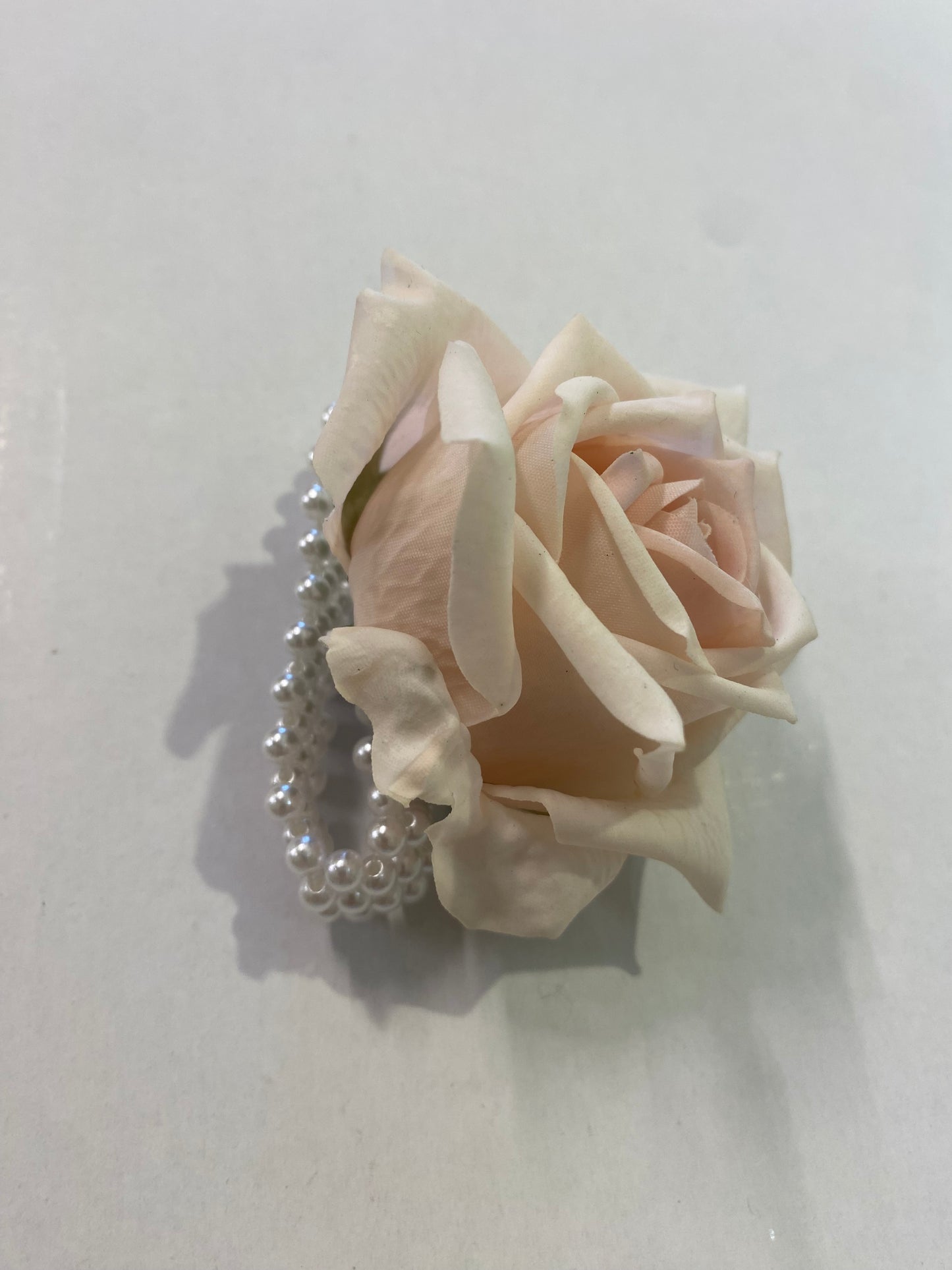 Jessica Corsage Classic Real Touch Lola Rose
