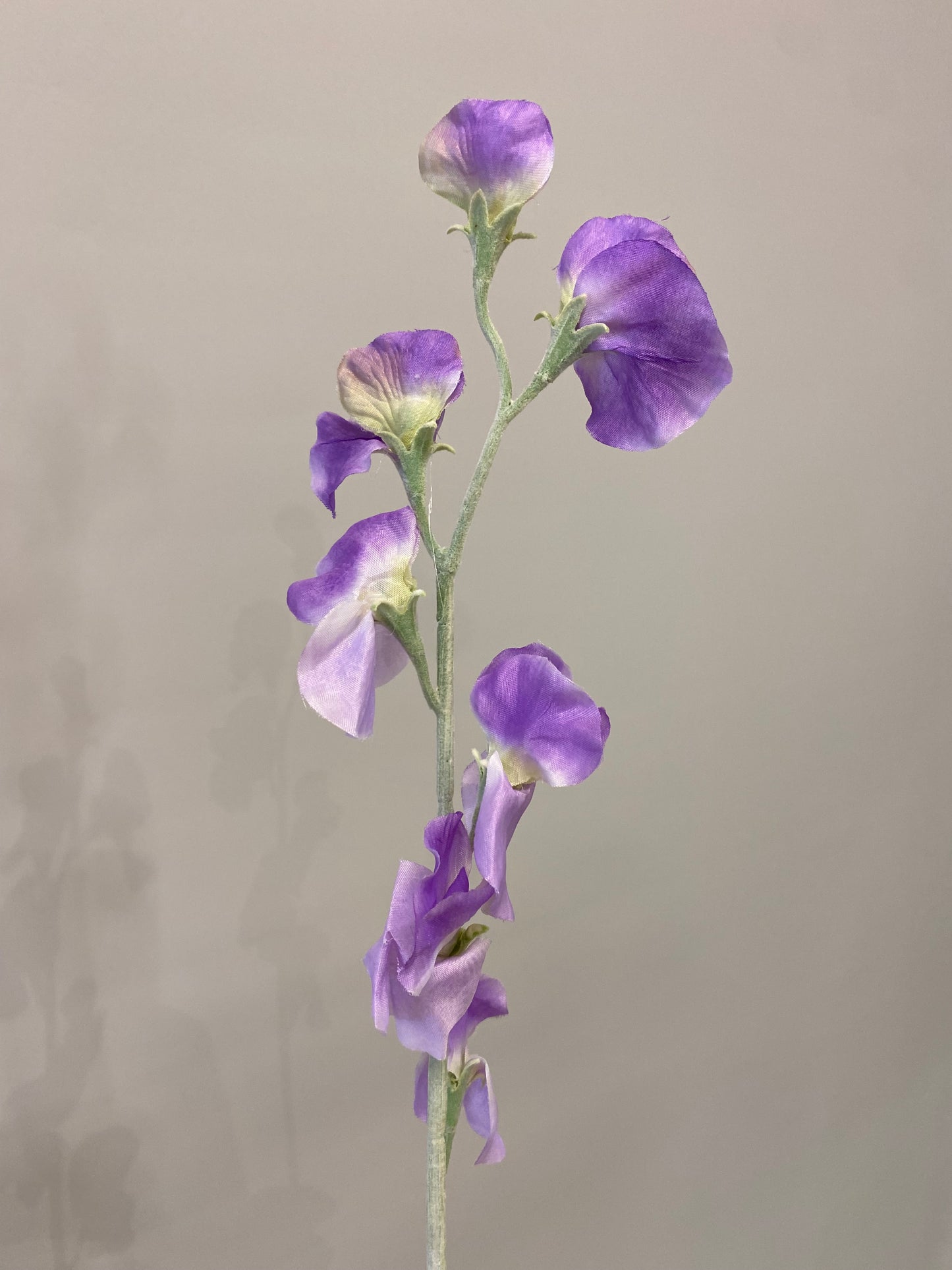 Sweet Pee Lilac Spray Single Stem Artificial Flowers Faux Flowers