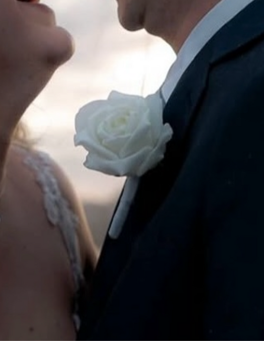 Real Touch Lola Rose Buttonhole