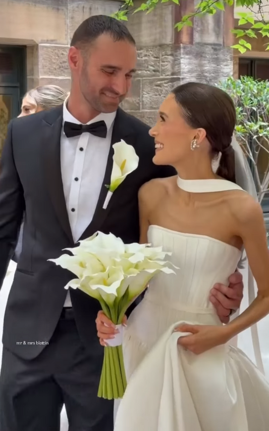 Catherine Phillips Courtnee Bridal Wedding Bouquets Artificial Faux Flowers C1