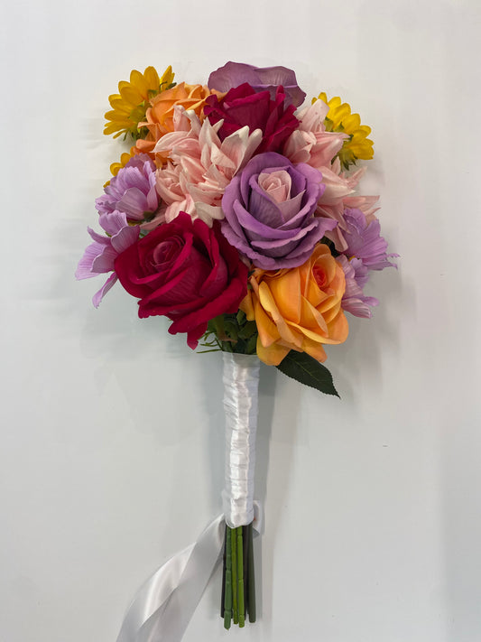 Sancia Bridesmaids Bouquet - 12 flowers