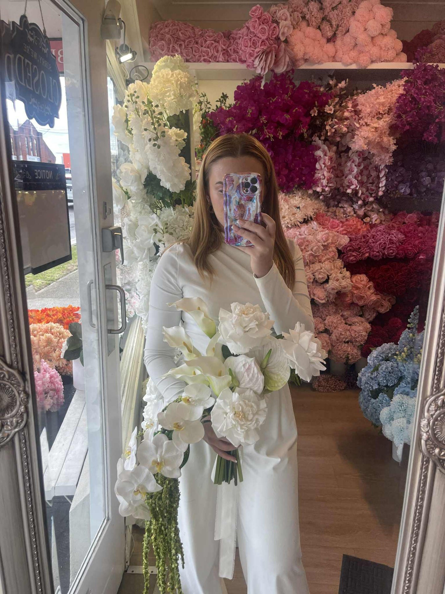 Wedding colour  Consult