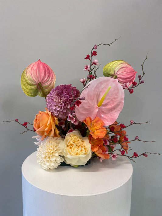 Orange And Pink Wedding Table Flower Cloud